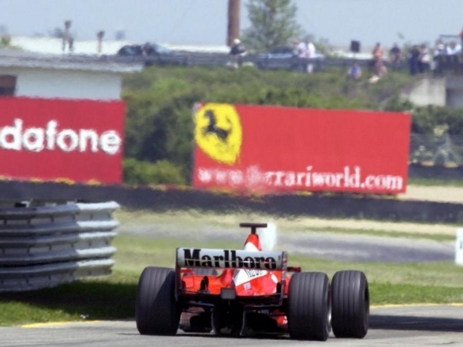  Ferrari F2002 2002 года  (фото 3 из 16)